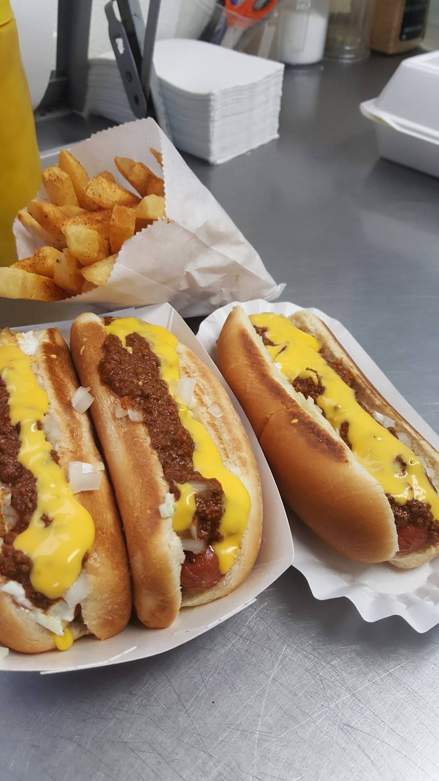 Hot Dog City | restaurant | 2300 Patterson Ave, Winston-Salem, NC 27105, USA | 3367228600 OR +1 336-722-8600