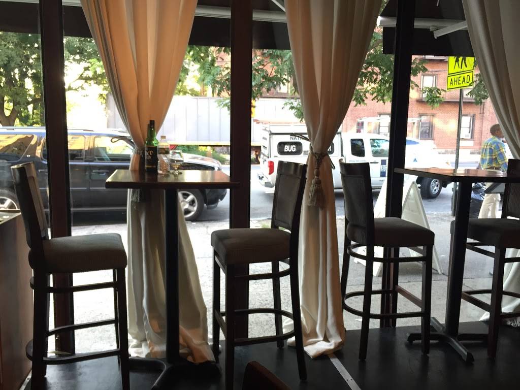 Khalle Bar & Grill | restaurant | 3638 Bailey Ave, Bronx, NY 10463, USA | 3473266293 OR +1 347-326-6293