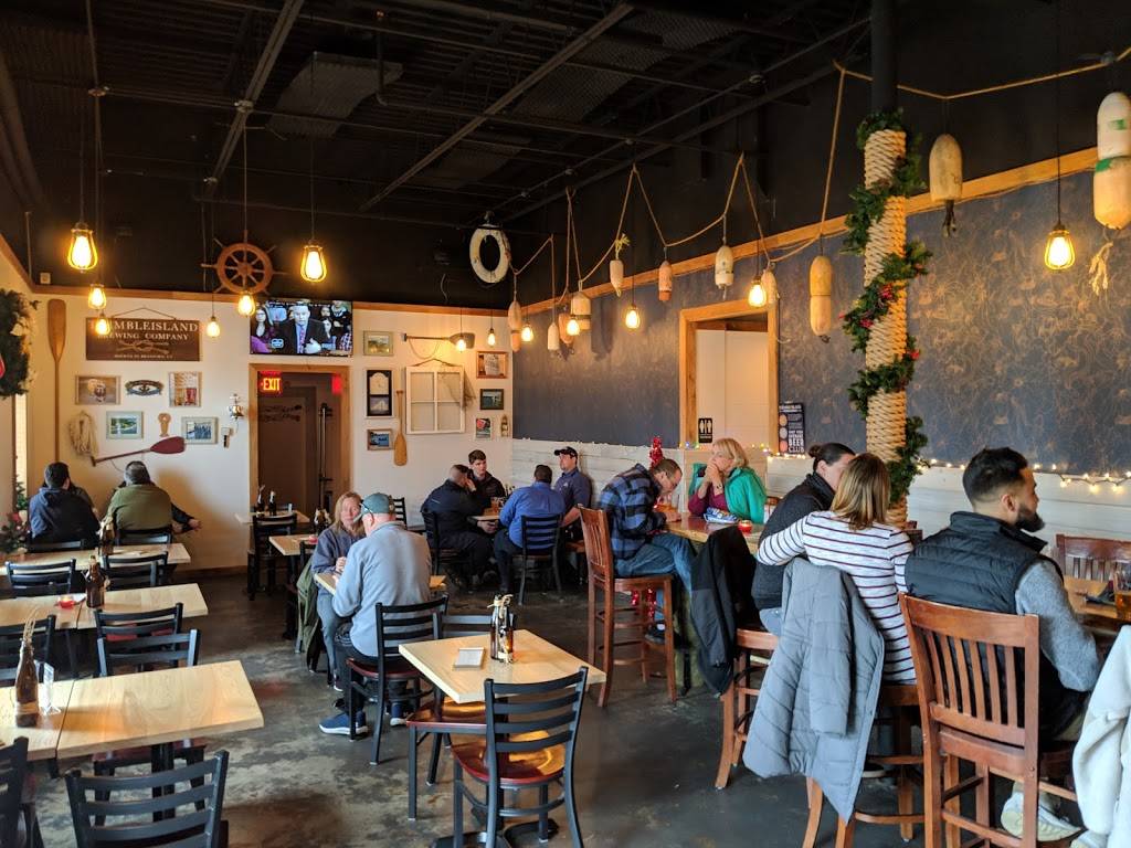 Thimble Island Brewing Company | restaurant | 16 Business Park Dr, Branford, CT 06405, USA | 2032082827 OR +1 203-208-2827