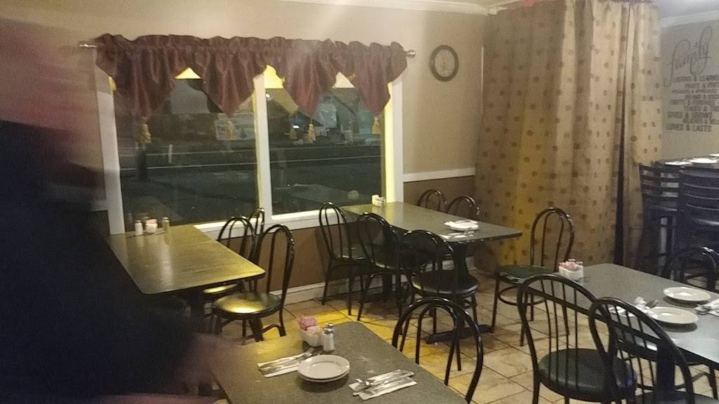 Causway diner | restaurant | MA-133, Gloucester, MA 01930, USA | 9782815256 OR +1 978-281-5256