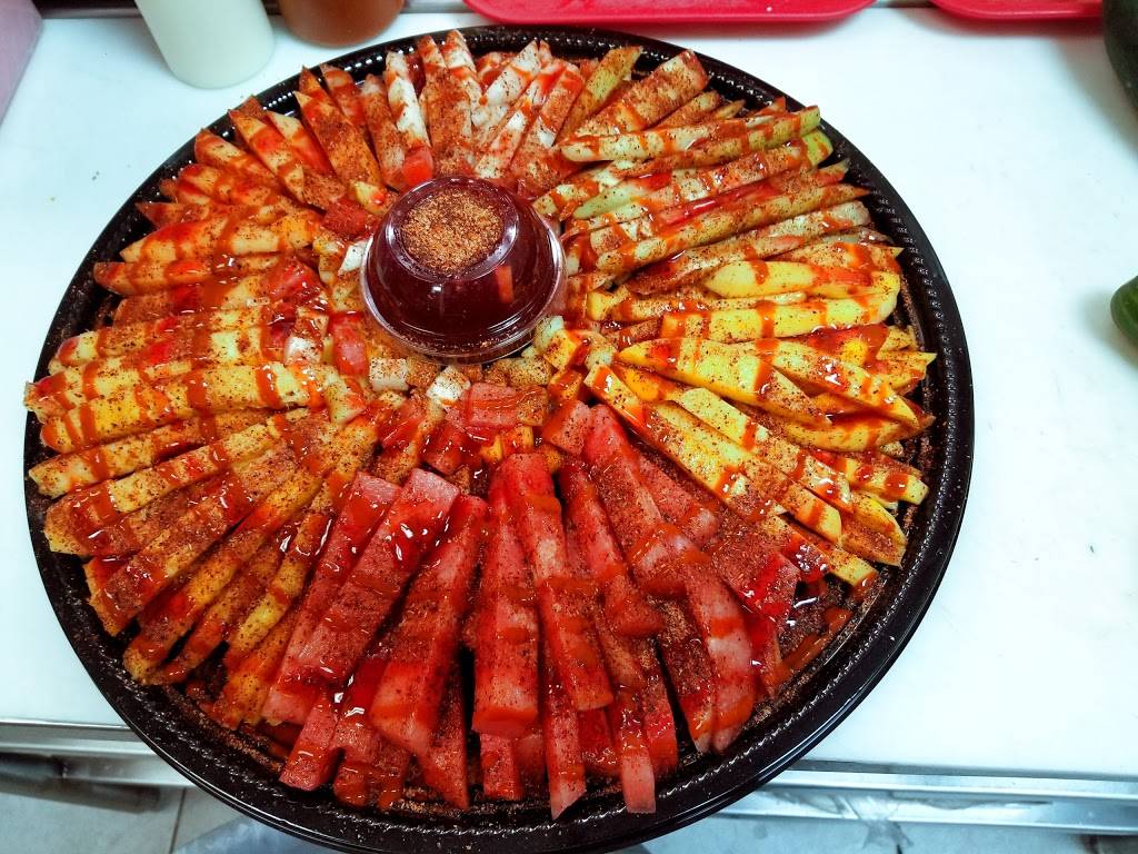 Neveria Chayos # 3 | restaurant | 4239 W McDowell Rd, Phoenix, AZ 85009, USA | 6023743312 OR +1 602-374-3312