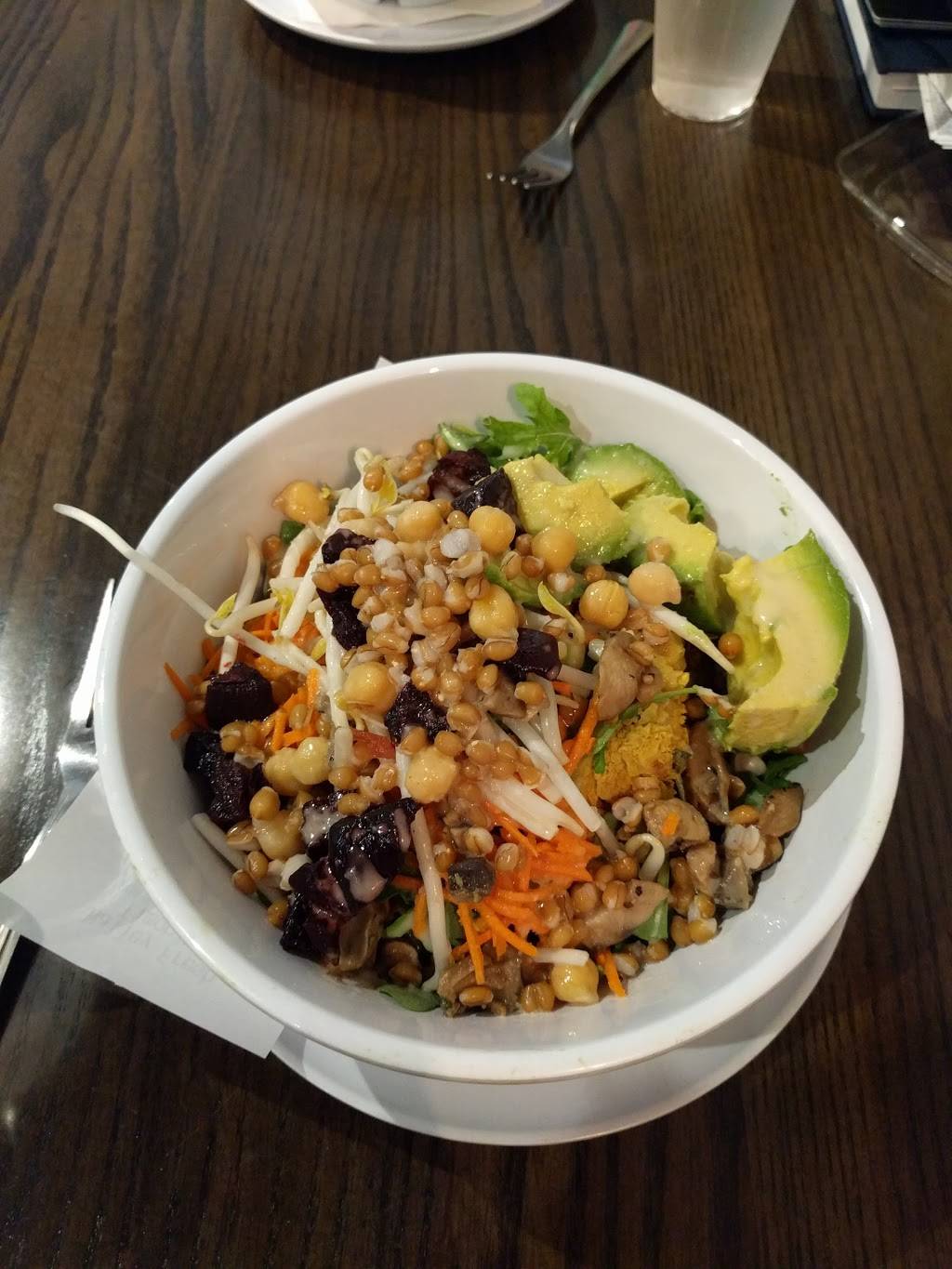 Nalley Fresh | restaurant | 2159 York Rd, Lutherville-Timonium, MD 21093, USA | 4102529400 OR +1 410-252-9400