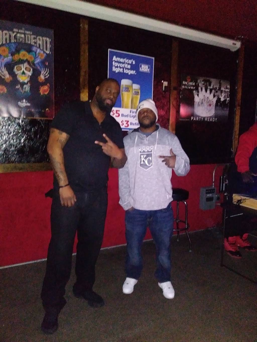 Braska Bar & Grill | restaurant | 501 W A St, Lincoln, NE 68522, USA | 4029044647 OR +1 402-904-4647