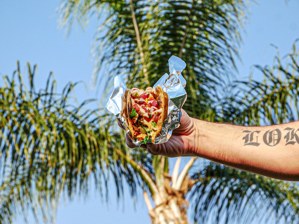 Más Veggies Vegan Taqueria | restaurant | 720 S Allied Way, El Segundo, CA 90245, USA | 3105350025 OR +1 310-535-0025