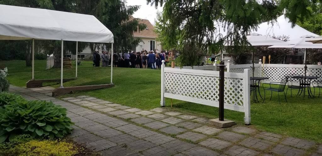 Domaine La vie en Bleu | restaurant | 101 4e Rang S, Saint-Jean-sur-Richelieu, QC J2X 5V1, Canada | 4508950762 OR +1 450-895-0762