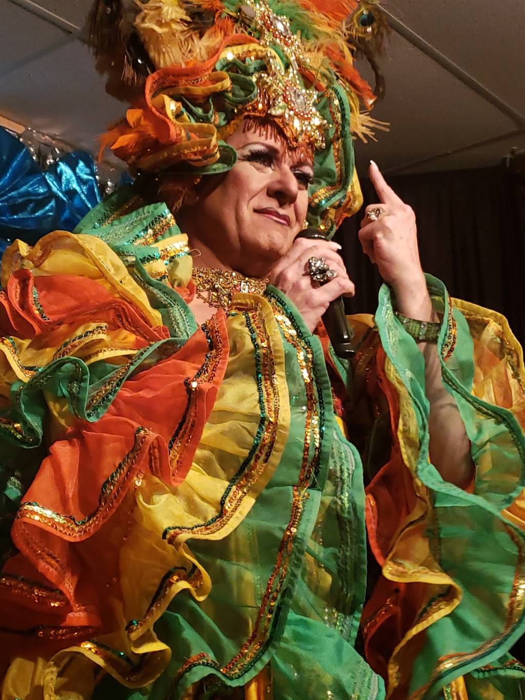 Restaurant C la Boite à Chantal | restaurant | 13305 Rue Sherbrooke E, Pointe-aux-Trembles, QC H1A 1C2, Canada | 5148345487 OR +1 514-834-5487