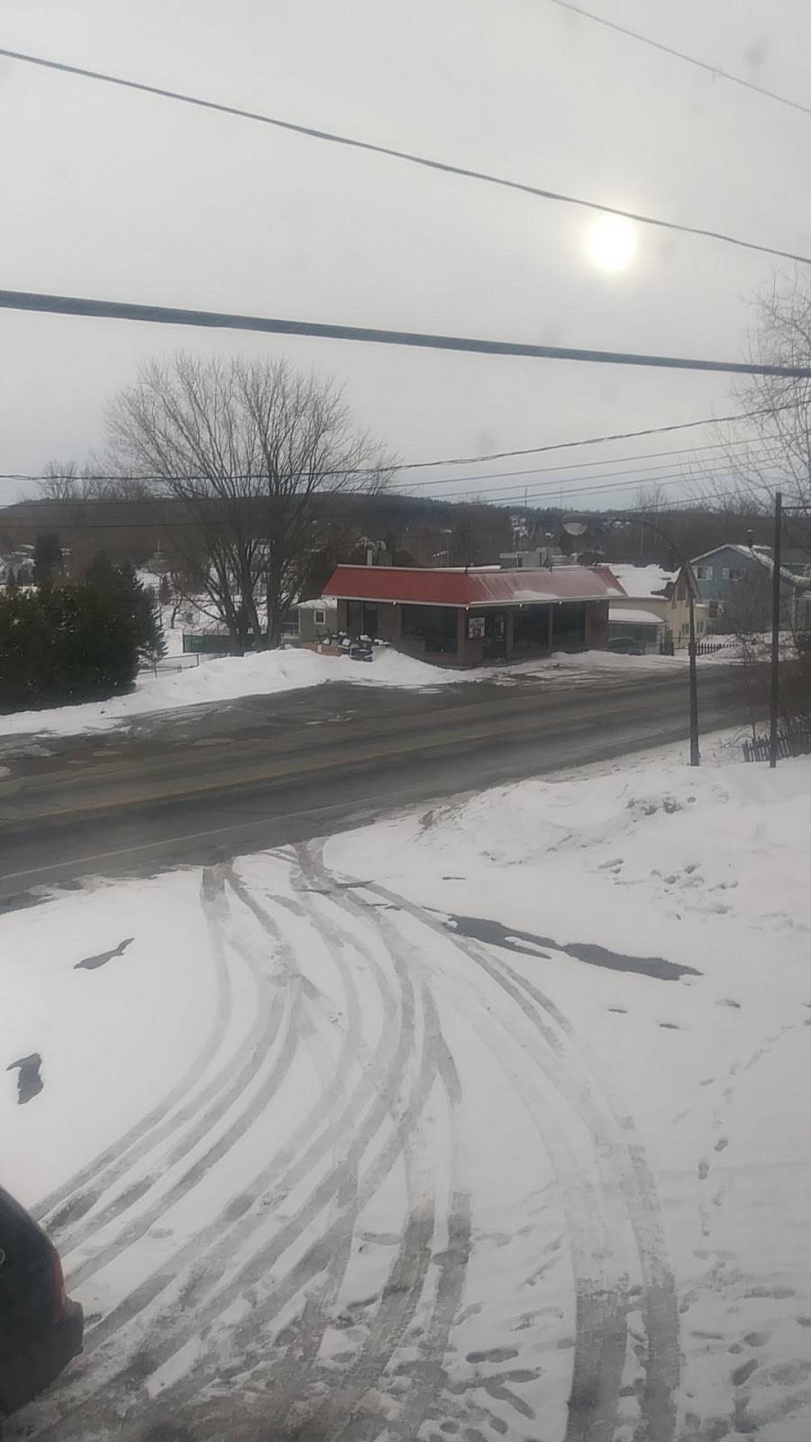 Resto Chez Stef | restaurant | Shefford, Quebec, QC J2M 1C6, Canada | 4505394445 OR +1 450-539-4445