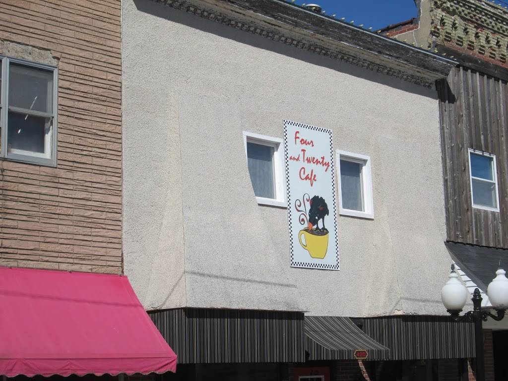 Four & Twenty Cafe | cafe | 420 S Main St, Princeton, IL 61356, USA | 8158754200 OR +1 815-875-4200