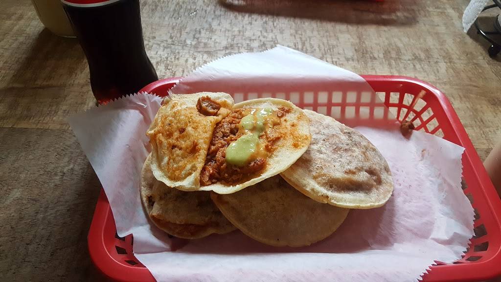 Las Gorditas De Don Angel | restaurant | 3000 S Laramie Ave, Cicero, IL 60804, USA | 7087807433 OR +1 708-780-7433