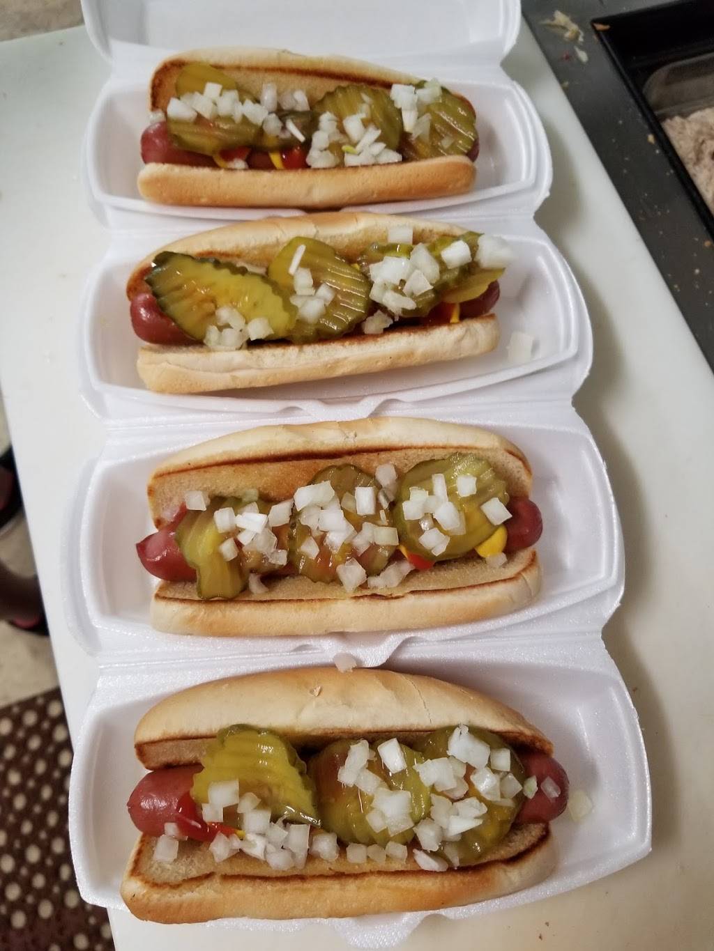 Terris Mill Village cafe | restaurant | 2001 32nd St E, Valley, AL 36854, USA | 3347686455 OR +1 334-768-6455