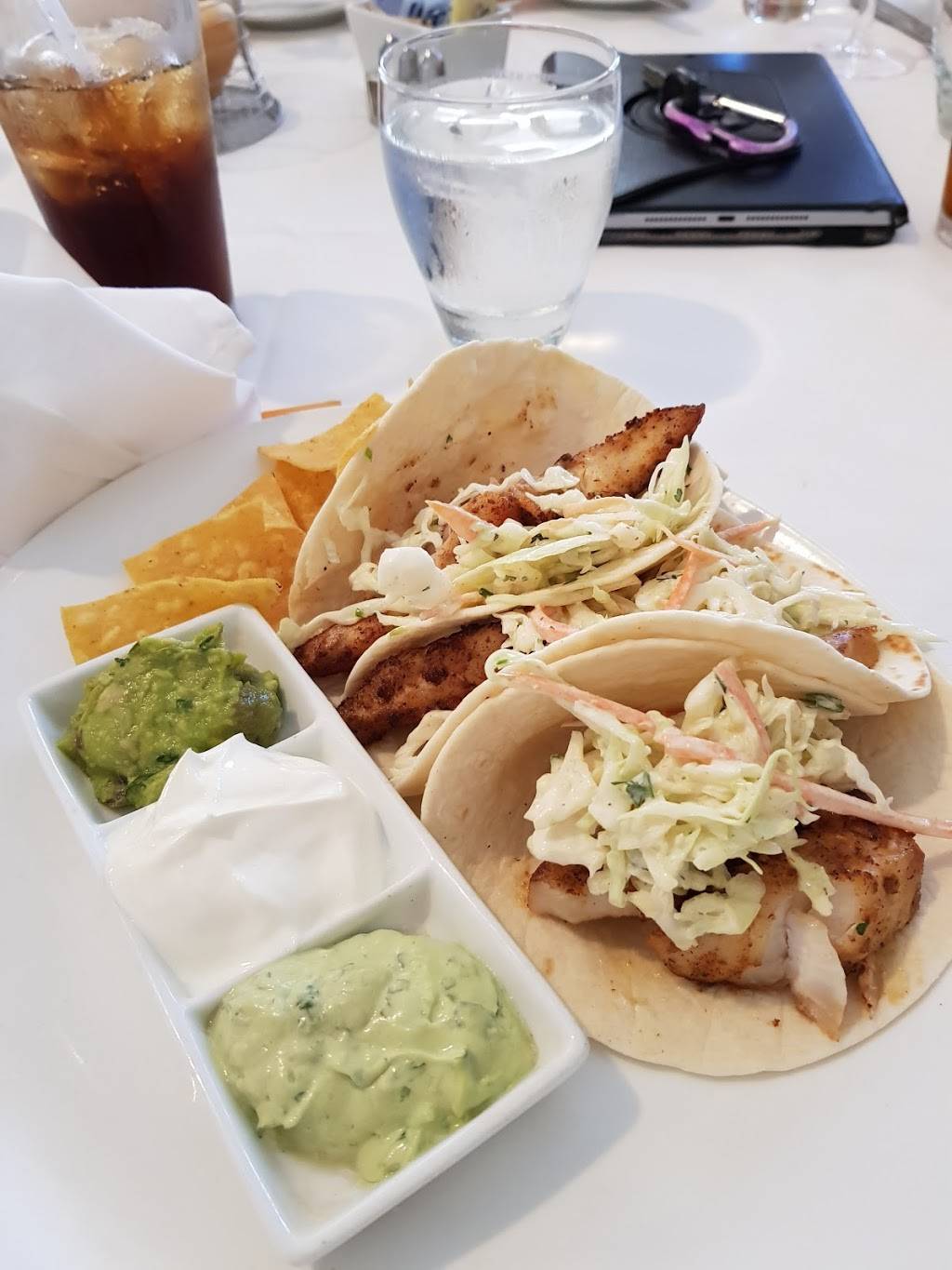 Chef Geoffs | restaurant | 3201 New Mexico Ave NW, Washington, DC 20016, USA | 2022377800 OR +1 202-237-7800