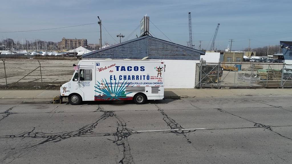 Tacos El Charrito | restaurant | 178 W Becher St, Milwaukee, WI 53204, USA | 4142108277 OR +1 414-210-8277