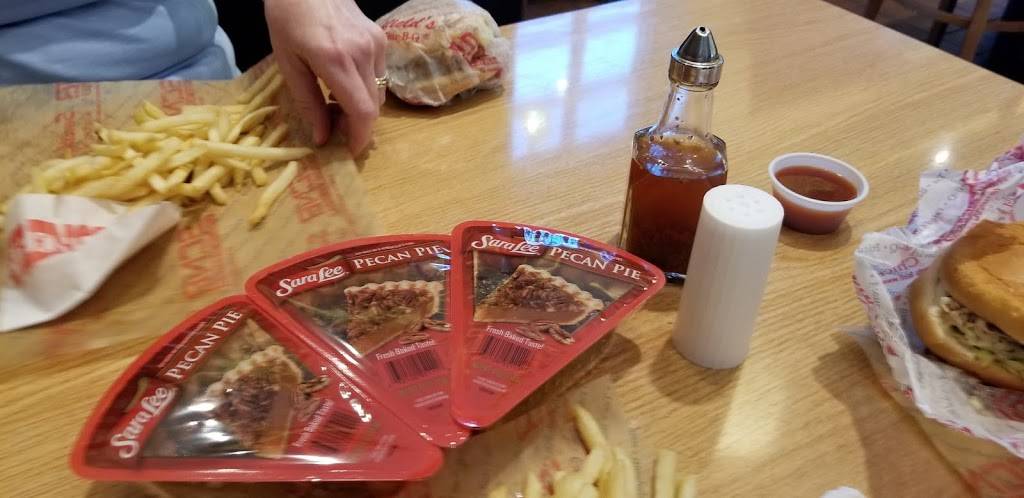 Smithfields Chicken N Bar-B-Q | restaurant | 3705 Patriot Way, Wilmington, NC 28412, USA | 9107948280 OR +1 910-794-8280