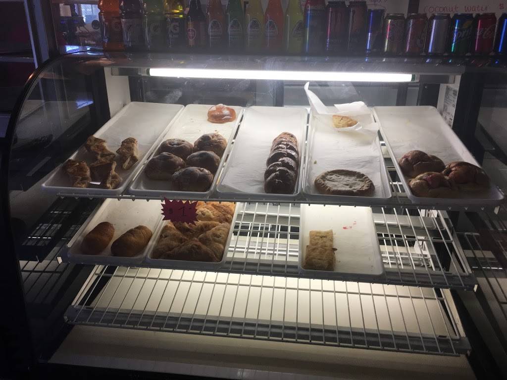 La Isla Del Sol Azul | restaurant | 2309 S 50th St, Tampa, FL 33619, USA | 8132486912 OR +1 813-248-6912