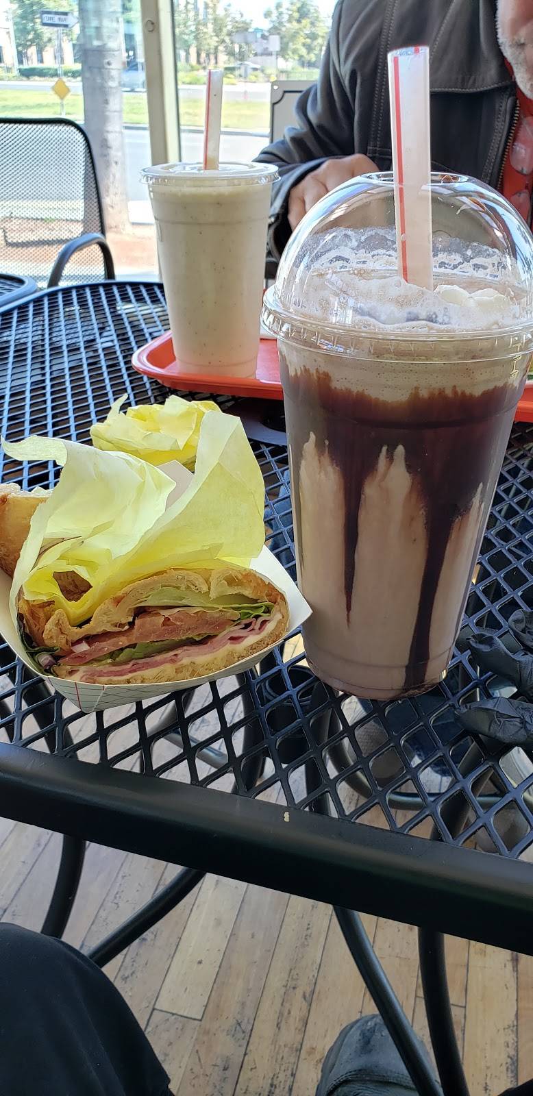 Natural-e Delicious | restaurant | 200 S Euclid Ave, Ontario, CA 91762, USA | 9099880011 OR +1 909-988-0011