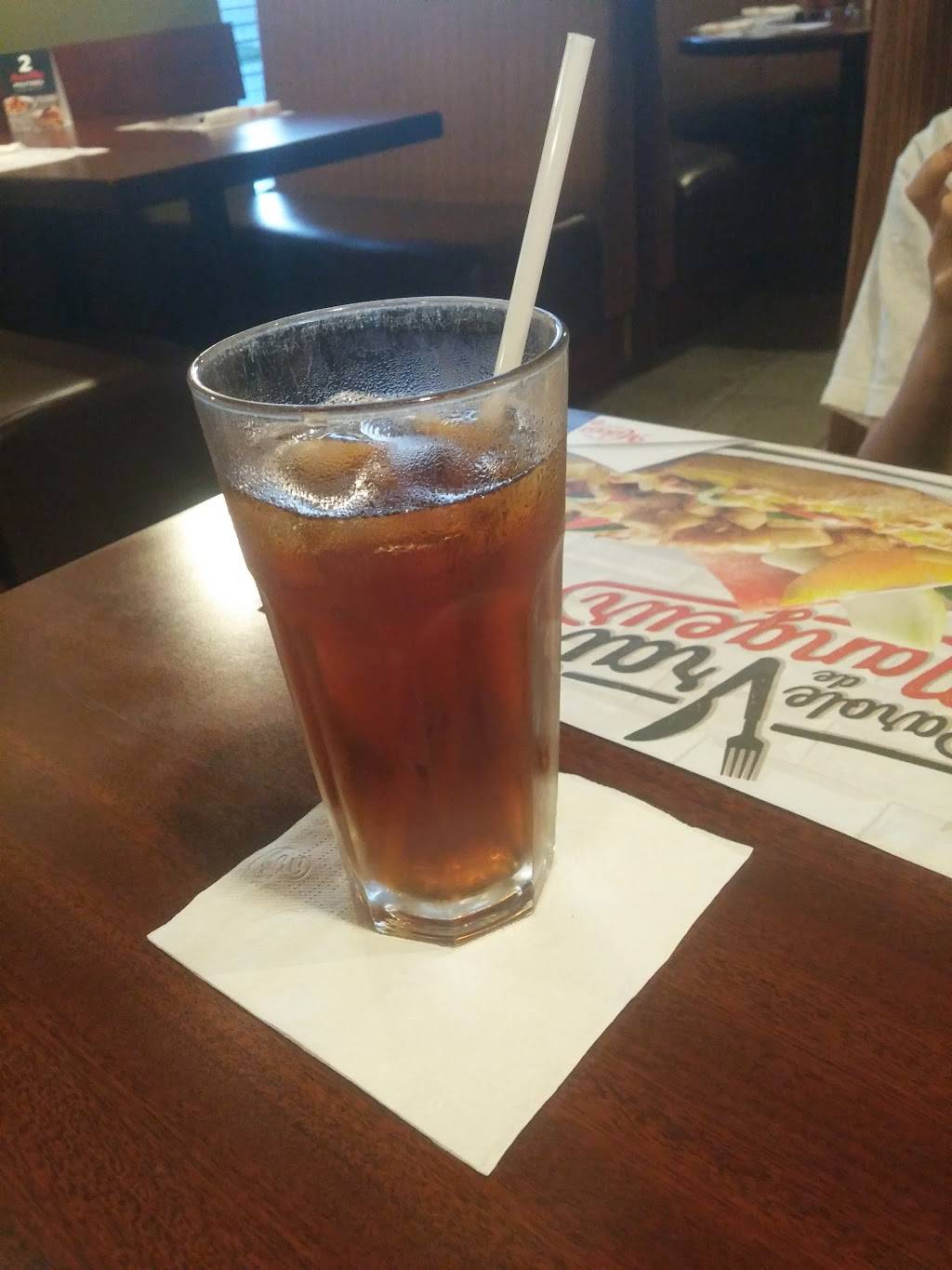 Mikes | restaurant | 1705 Rue King Ouest, Sherbrooke, QC J1J 2C8, Canada | 8195641090 OR +1 819-564-1090