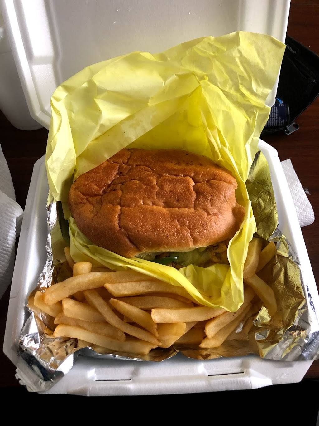 Silvias Tacos | restaurant | 3303 Taft Ave, Groves, TX 77619, USA | 4092170048 OR +1 409-217-0048