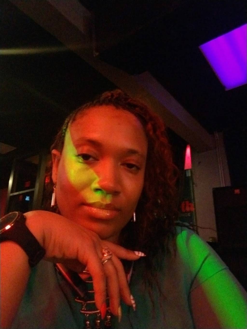 Asados Los Catrachos LLC | restaurant | 6856 Midlothian Turnpike, Richmond, VA 23225, USA | 8046585218 OR +1 804-658-5218