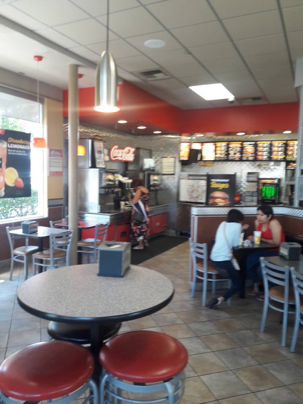 Carls Jr. | restaurant | 1439 E Gage Ave, Los Angeles, CA 90001, USA | 3235885324 OR +1 323-588-5324