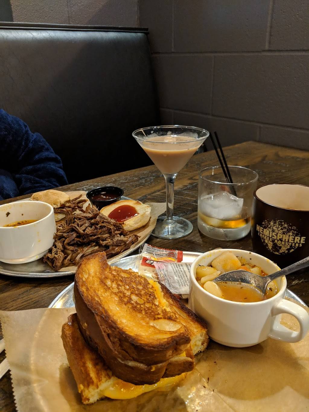 MIXX 165 | restaurant | 165 W Sandusky St, Mechanicsburg, OH 43044, USA | 9378345300 OR +1 937-834-5300