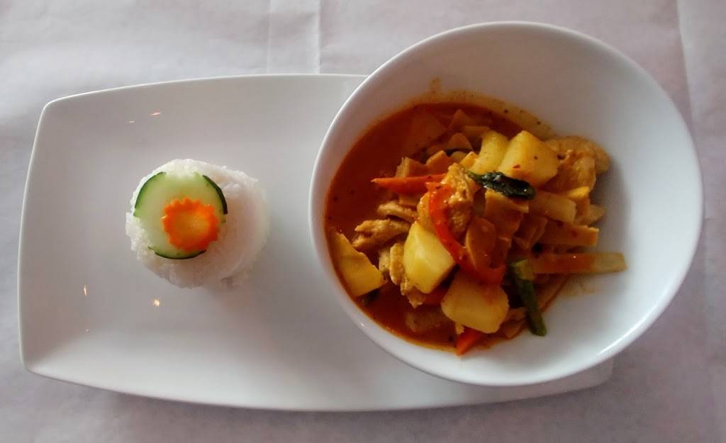 Libbys Thai Bistro | restaurant | 525 FL-16 #103, St. Augustine, FL 32084, USA | 9044297161 OR +1 904-429-7161