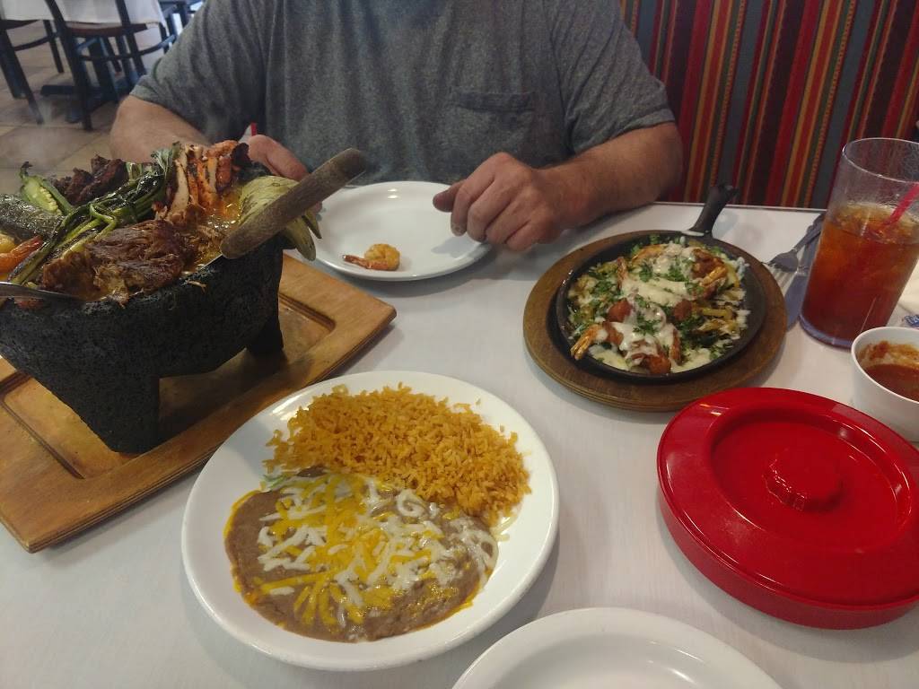 Plaza Jalisco | restaurant | 384 Placerville Dr Suite A, Placerville, CA 95667, USA | 5303033696 OR +1 530-303-3696