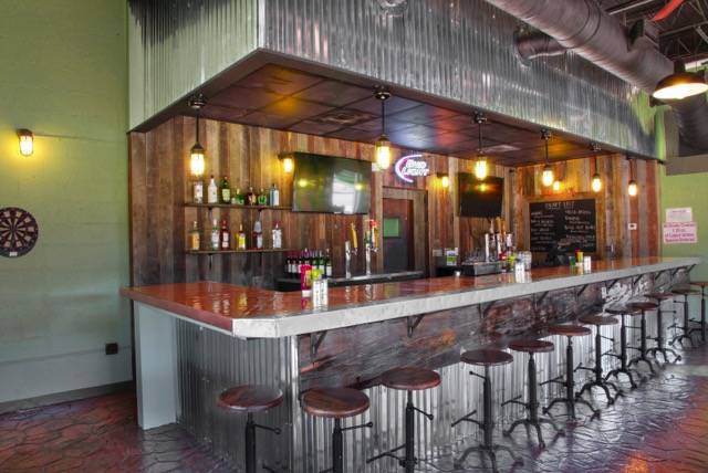 Twisted Root Burger Co. | restaurant | 2501 Rocky Ridge Rd, Vestavia Hills, AL 35243, USA | 2058749293 OR +1 205-874-9293