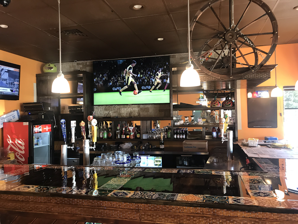 Los Tarascos | restaurant | 706 York Rd, Kings Mountain, NC 28086, USA | 7047341300 OR +1 704-734-1300