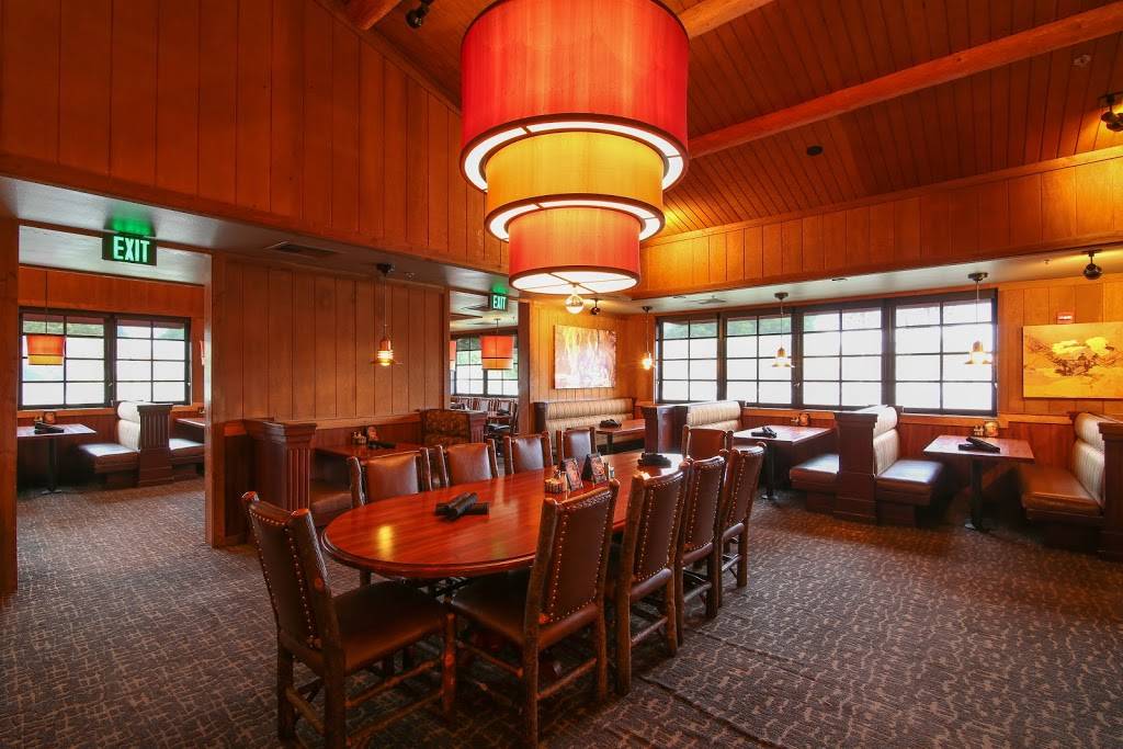 Claim Jumper Restaurants | restaurant | 9429 Tampa Ave, Northridge, CA 91324, USA | 8187182882 OR +1 818-718-2882