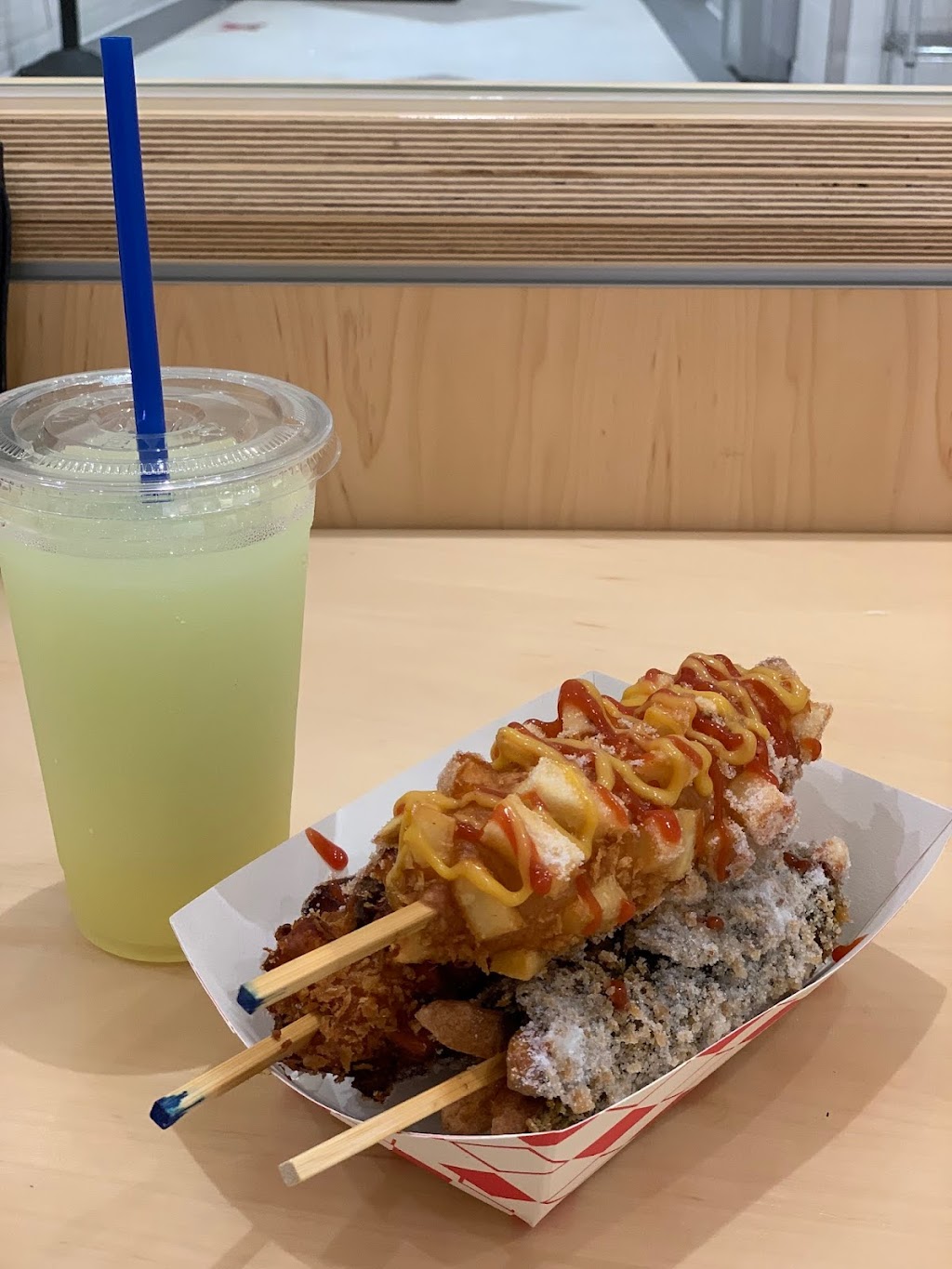 Oh K-Dog | restaurant | 3525 W Carson St Suite 164, Torrance, CA 90503, USA | 4242412983 OR +1 424-241-2983