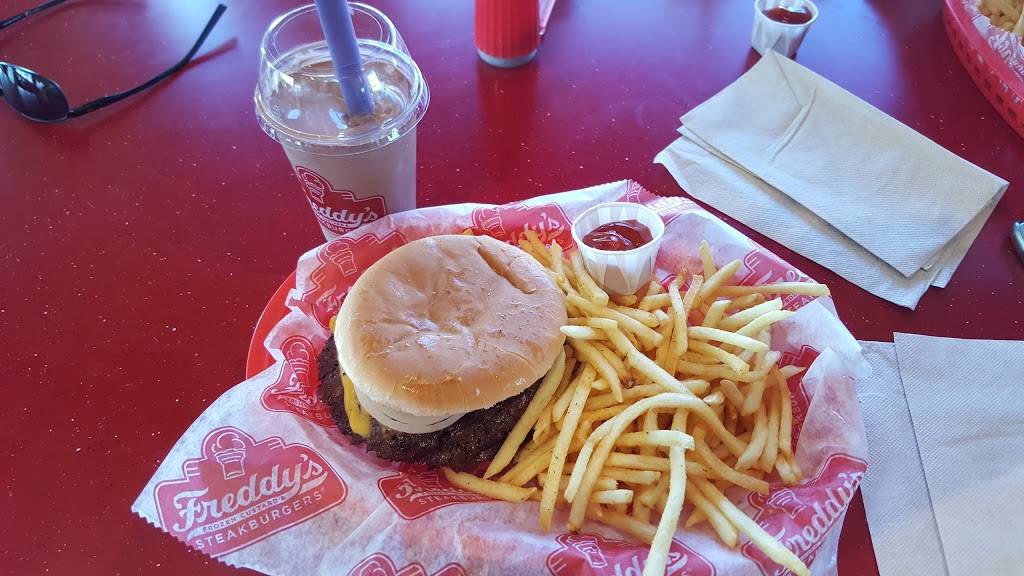 Freddys Frozen Custard & Steakburgers | restaurant | 11140 S Twenty Mile Rd, Parker, CO 80134, USA | 3038050621 OR +1 303-805-0621