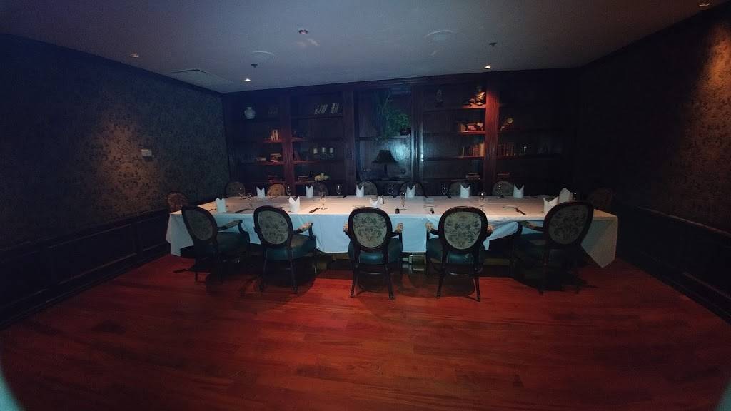 Petroleum Club North | restaurant | 1 N Sooner Rd, Edmond, OK 73034, USA | 4052169991 OR +1 405-216-9991