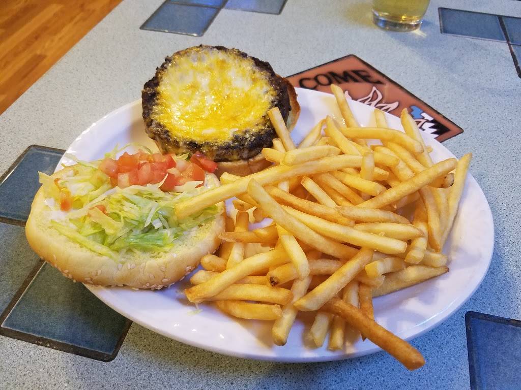 Armandos Mexican Restaurant | restaurant | 122 Spaulding Ave, Brownsville, OR 97327, USA | 5414663636 OR +1 541-466-3636