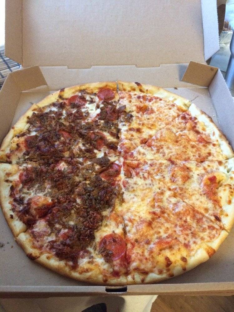 Garlic Knot | meal delivery | 1422 S Parker Rd, Denver, CO 80231, USA | 3038723873 OR +1 303-872-3873