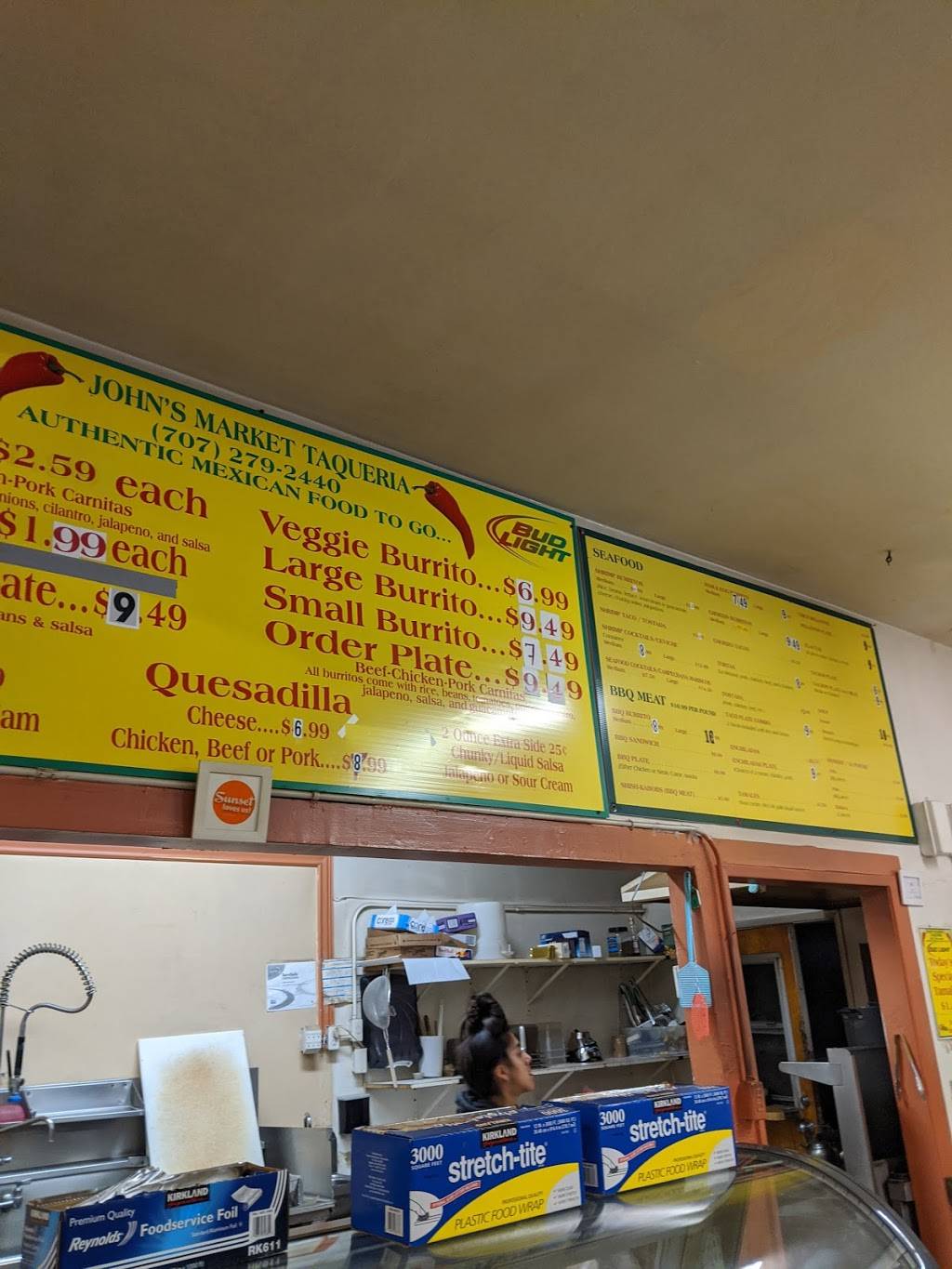 Johns Market Taqueria | restaurant | 3860 Main St, Kelseyville, CA 95451, USA | 7072792440 OR +1 707-279-2440