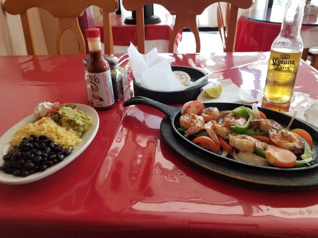 Los Cobanos Restaurant | restaurant | 11210 Grandview Ave, Wheaton, MD 20902, USA | 3019332026 OR +1 301-933-2026