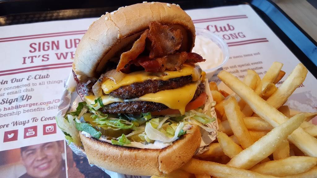 The Habit Burger Grill | restaurant | 1500 E Village Way #2332, Orange, CA 92865, USA | 7142821530 OR +1 714-282-1530