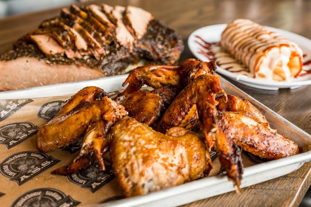 American Smokehouse Stadium | restaurant | 5580 IN-62, Jeffersonville, IN 47130, USA | 8122826700 OR +1 812-282-6700