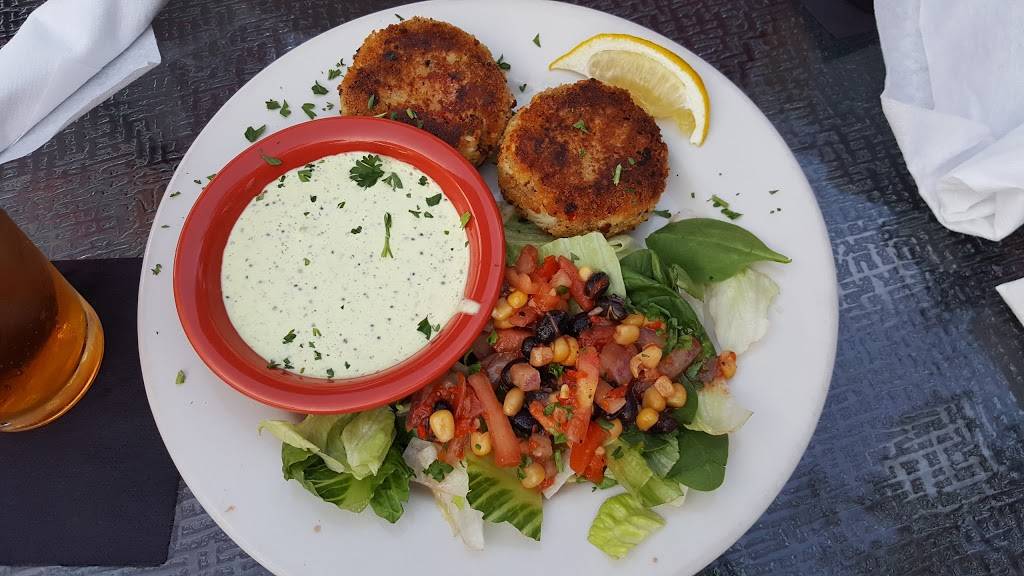 Black Water Grill | restaurant | 43 Pelham Rd, Salem, NH 03079, USA | 6033289013 OR +1 603-328-9013