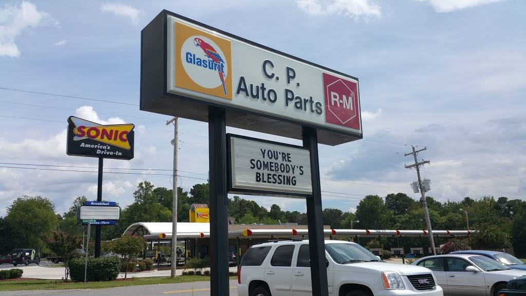 Sonic Drive-In | restaurant | 208 Main St E, Rainsville, AL 35986, USA | 2566389100 OR +1 256-638-9100