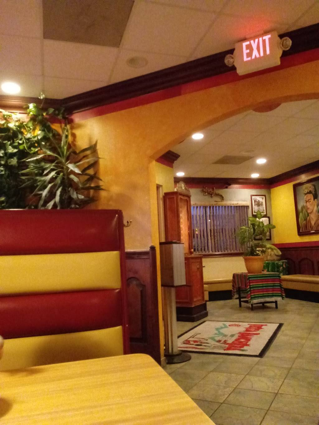 Fiesta Ranchera Mexican Restaurant | restaurant | 1041 J C Pkwy, Bloomington, IL 61705, USA | 3098207320 OR +1 309-820-7320