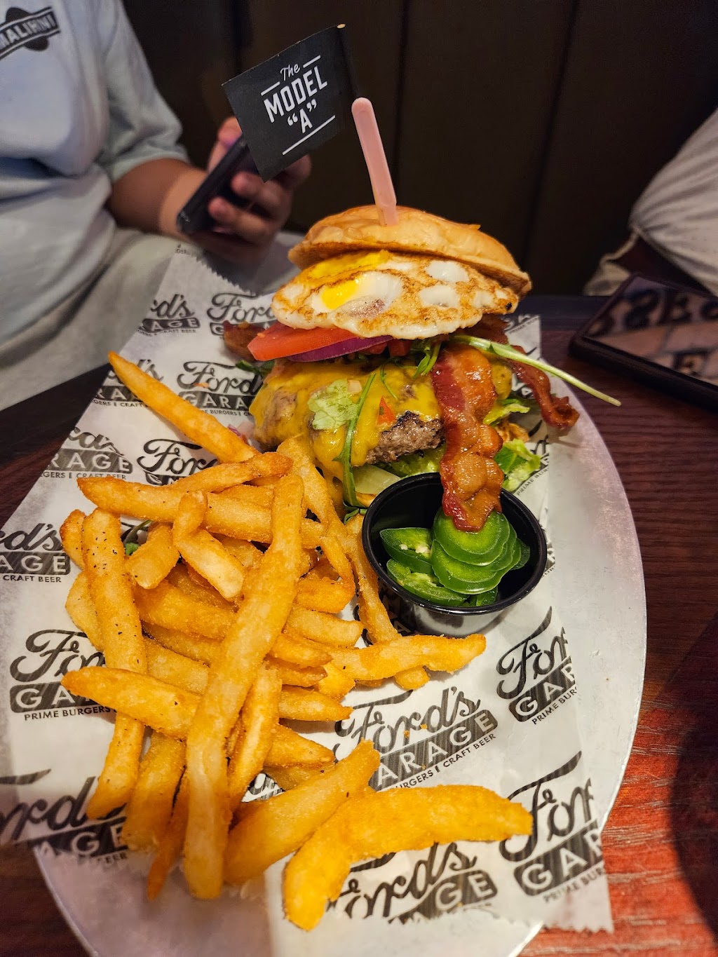 Fords Roadside Express - Daytona | restaurant | 1495 Cornerstone Blvd, Daytona Beach, FL 32117, USA | 3863127623 OR +1 386-312-7623