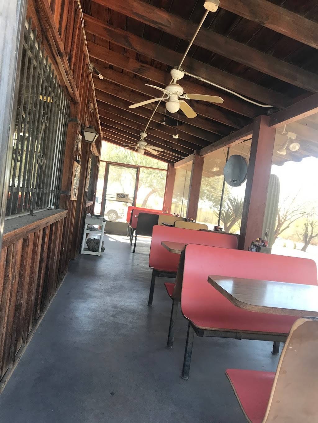 Wagon Wheel | restaurant | 36457 N Cave Creek Rd, Cave Creek, AZ 85331, USA | 4804882291 OR +1 480-488-2291