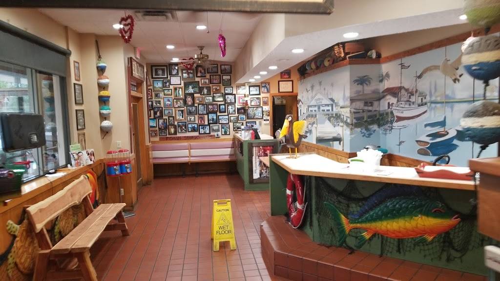 Cedar River Seafood Restaurant | restaurant | 2475 Blanding Blvd #1, Middleburg, FL 32068, USA | 9042824200 OR +1 904-282-4200