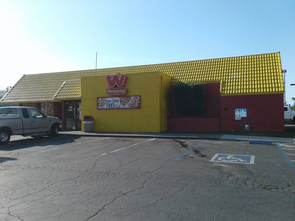 Wienerschnitzel | restaurant | 1120 N Market St, Redding, CA 96001, USA | 5302414960 OR +1 530-241-4960