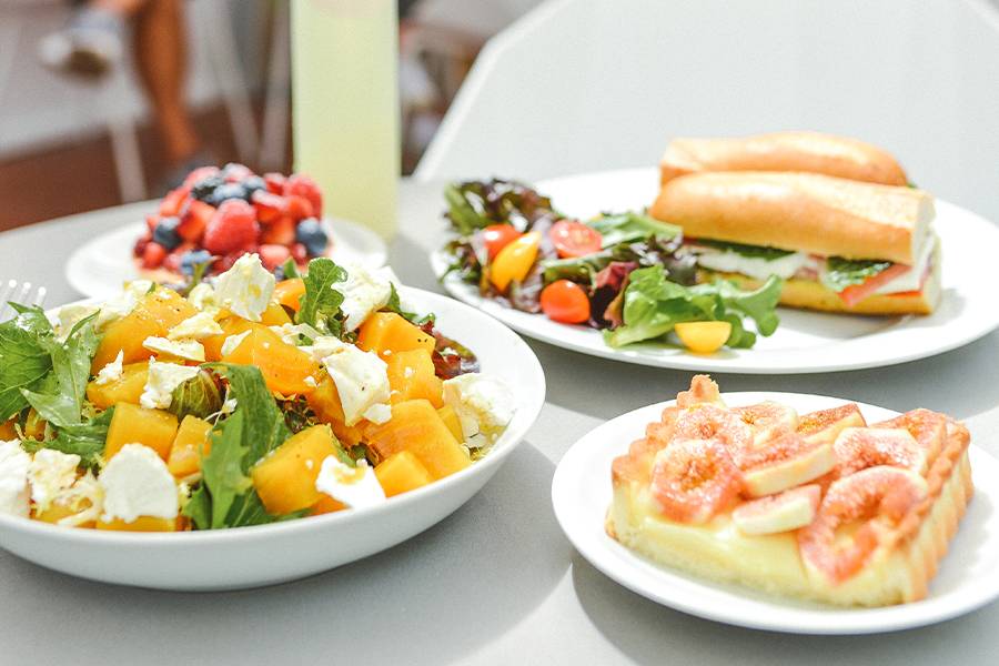 Edo Little Bites | restaurant | 15215 Palisades Village Ln, Pacific Palisades, CA 90272, USA | 4245816515 OR +1 424-581-6515