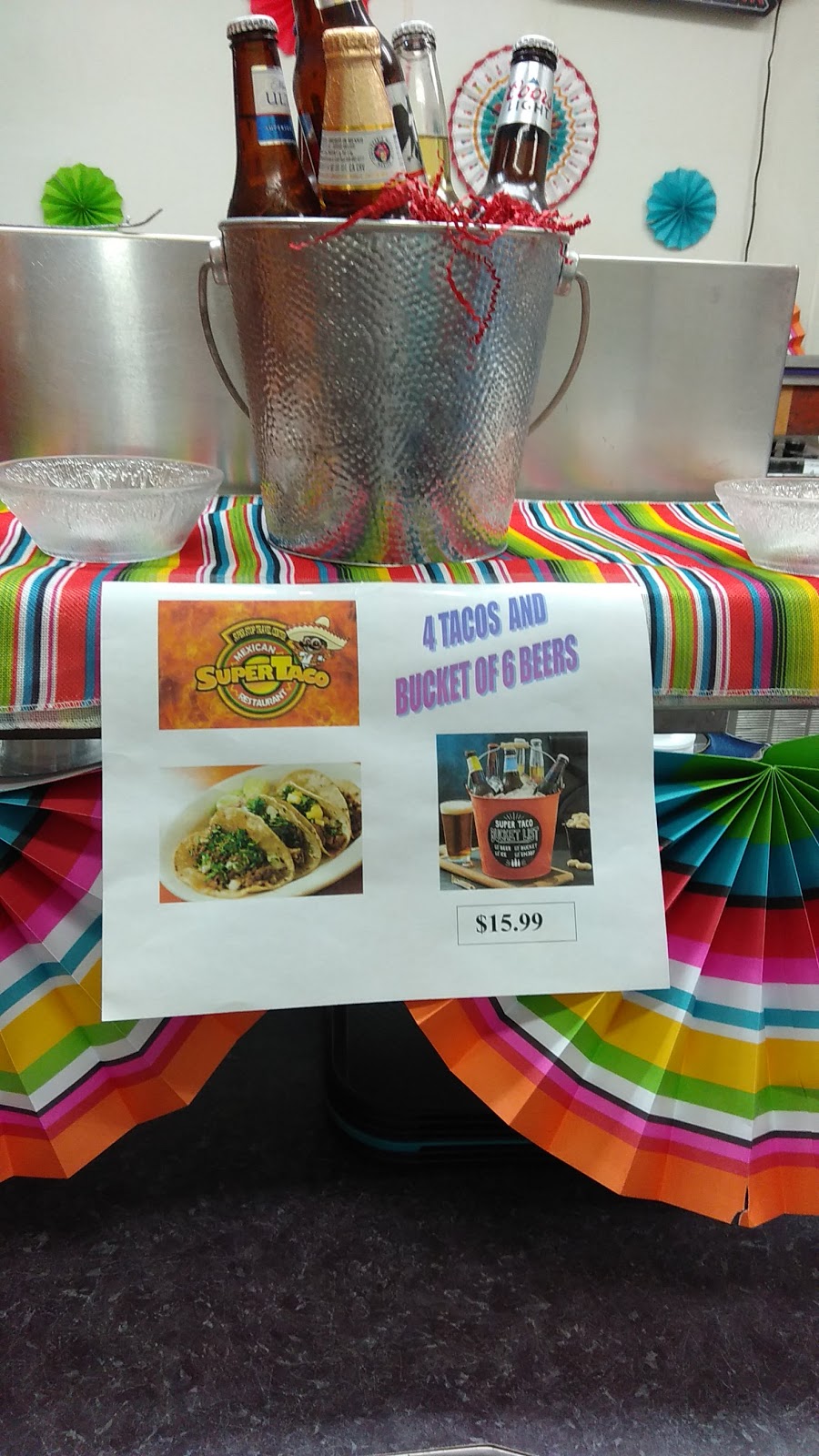 Super Taco | restaurant | 550 Wake Ave, El Centro, CA 92243, USA | 7603520044 OR +1 760-352-0044