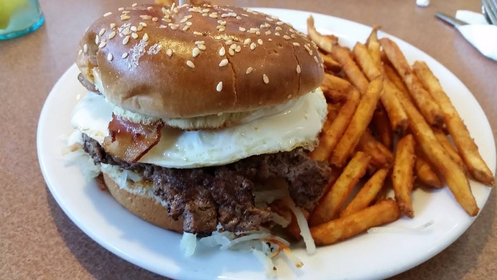 Dennys | restaurant | 1407 W Hudson Dr, Litchfield, IL 62056, USA | 2173243360 OR +1 217-324-3360