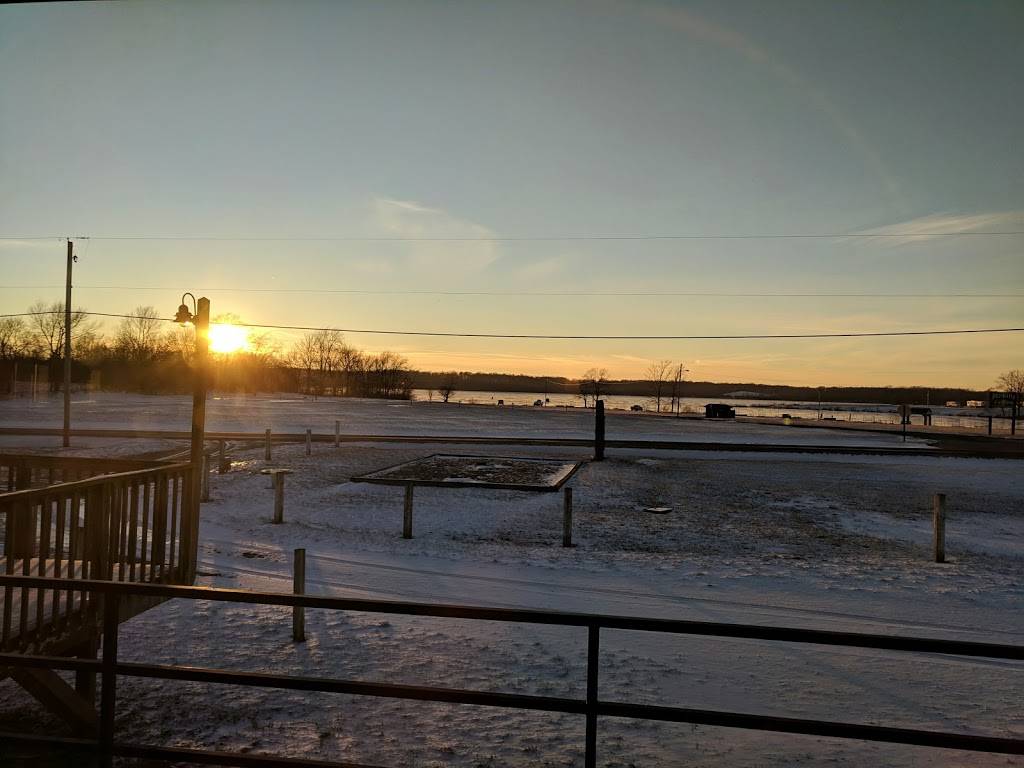 The Reservoir | restaurant | 6400 S CR, S 560 E Rd, Selma, IN 47383, USA | 7652733351 OR +1 765-273-3351