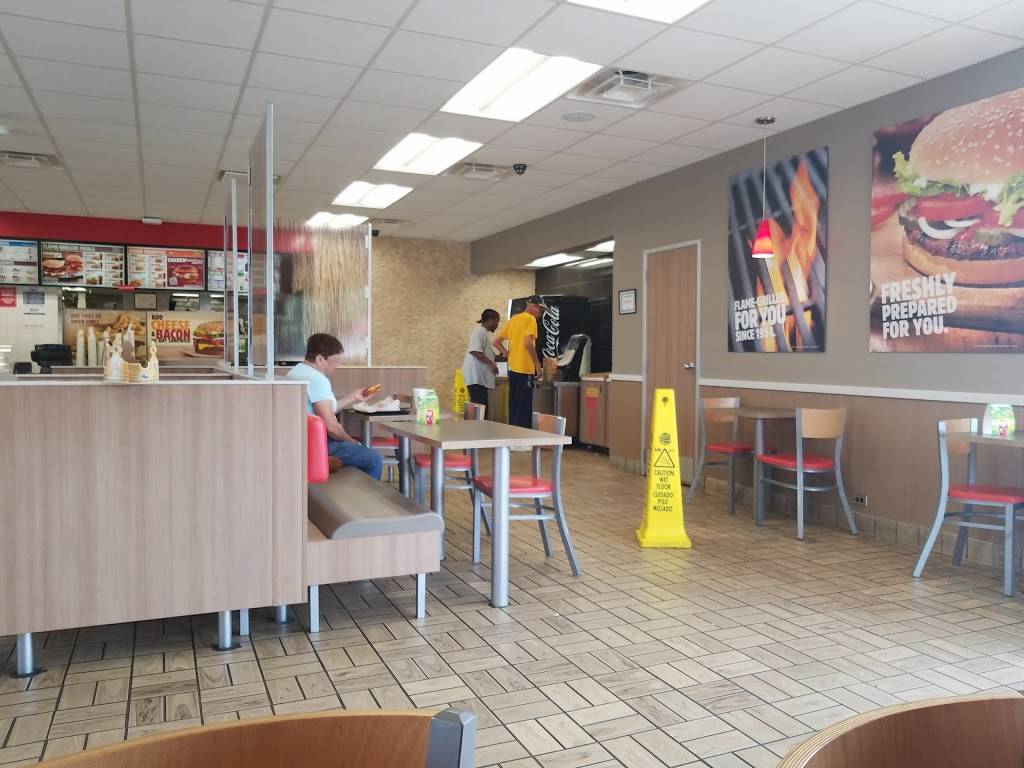 Burger King | restaurant | 2900 S 6th St, Springfield, IL 62703, USA | 2175278130 OR +1 217-527-8130